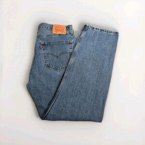 Levi’s 505 Regular Fit Jeans Men’s 36x32 Medium Wash Straight Leg Denim. 045